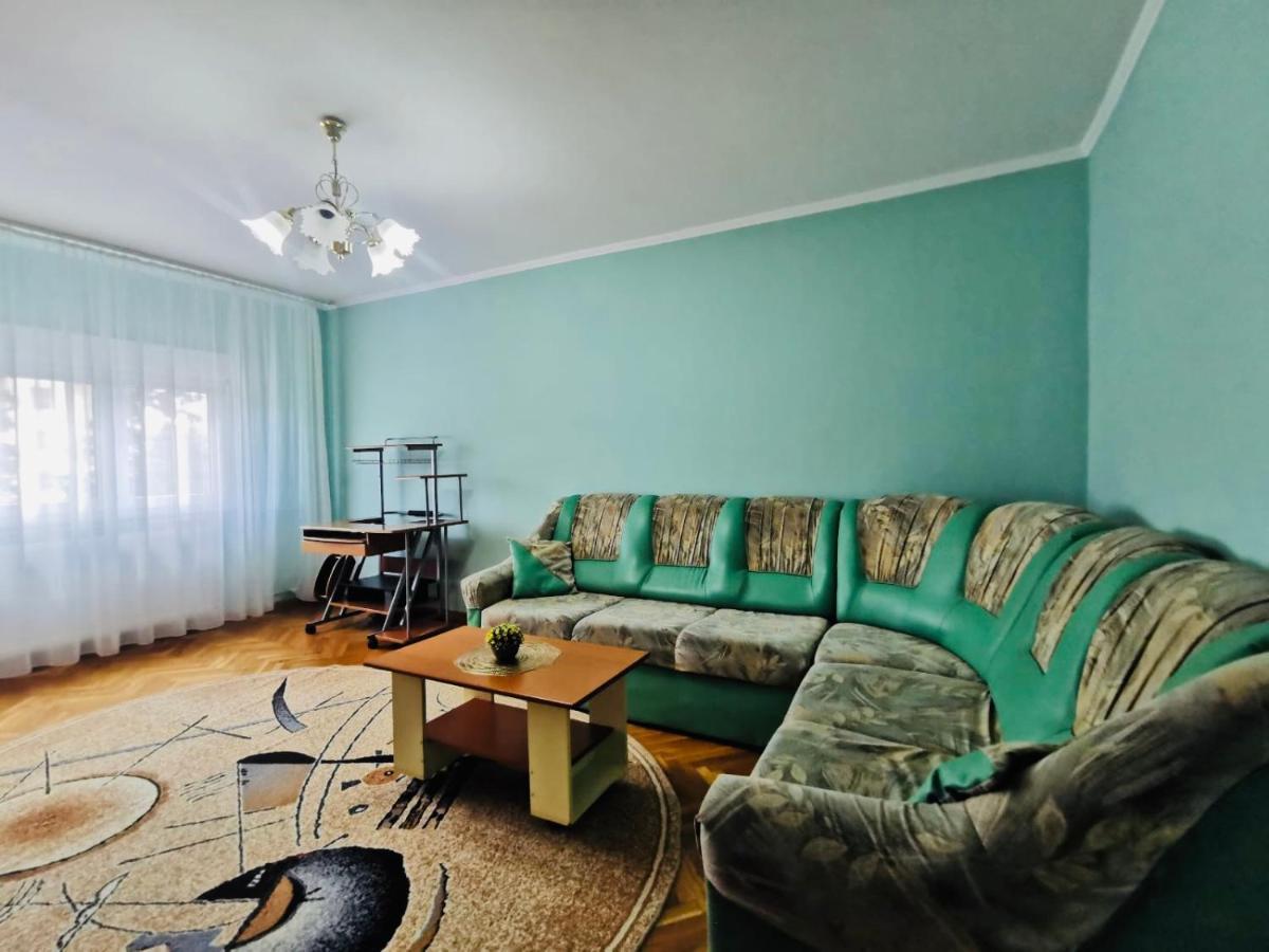 Anv Apartment Фэгэраш Экстерьер фото